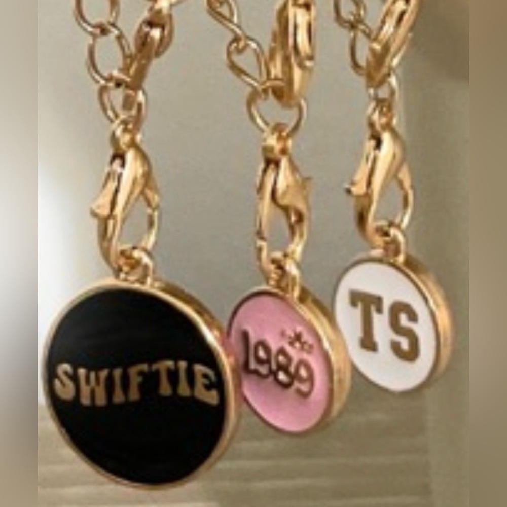 Stanley Yeti Handle Charms TS Swiftie 1989 Taylor Swift bulk - Picture 4 of 4